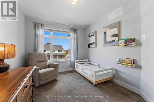 369 Broadridge Crescent, Ottawa, ON 