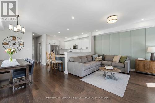 369 Broadridge Crescent, Ottawa, ON 