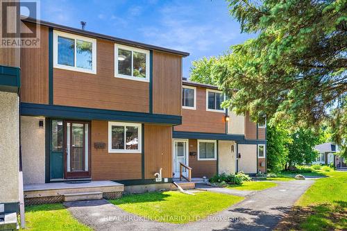 124 - 1449 RIDGEBROOK DRIVE  Ottawa, ON K1B 4T1