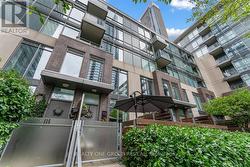 112 - 15 BRUNEL COURT Toronto, ON M5V 3Y6