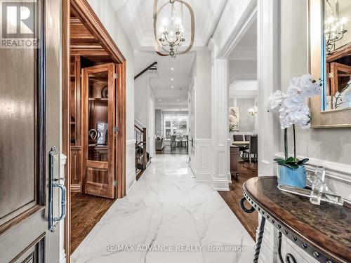 5 Lloydminster Crescent, Toronto, ON 