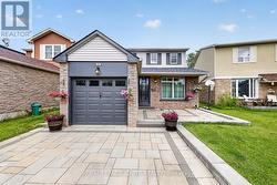 84 CHAD CRESCENT Toronto, ON M1B 2Z6
