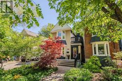 129 WOODFIELD ROAD Toronto, ON M4L 2W5