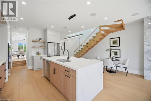 1230 Alexandra Avenue, Mississauga, ON 