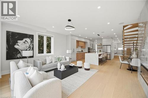 1230 Alexandra Avenue, Mississauga, ON 