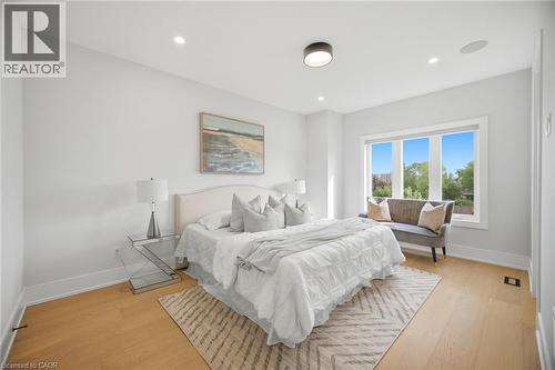 1230 Alexandra Avenue, Mississauga, ON 