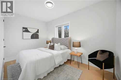 1230 Alexandra Avenue, Mississauga, ON 