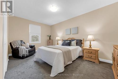 614 Drury Lane, Burlington, ON 