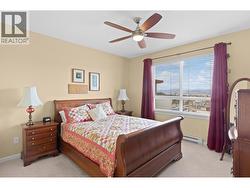 Primary Bedroom - 