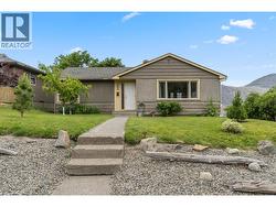 592 MUNRO Street Kamloops, BC V2C 3E4