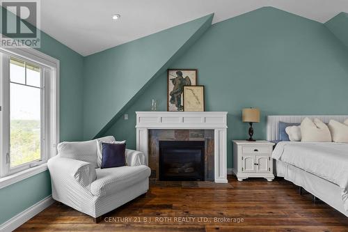 7 Pine Point, Oro-Medonte, ON 