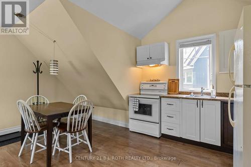 7 Pine Point, Oro-Medonte, ON 