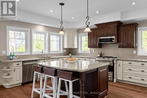 7 Pine Point, Oro-Medonte, ON 