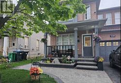 128 STARHILL CRESCENT Brampton, ON L6R 2P9