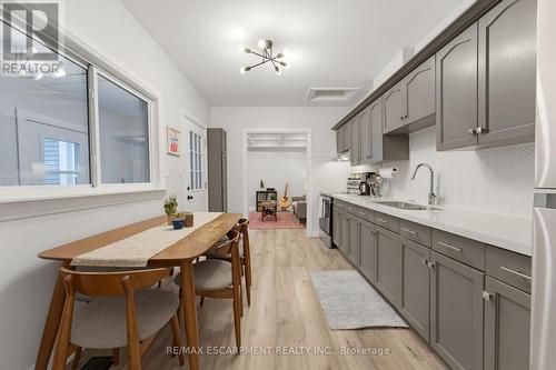 349 John Street N, Hamilton, ON 