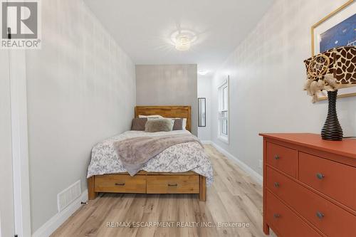 349 John Street N, Hamilton, ON 