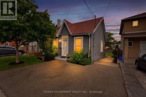 349 John Street N, Hamilton, ON 