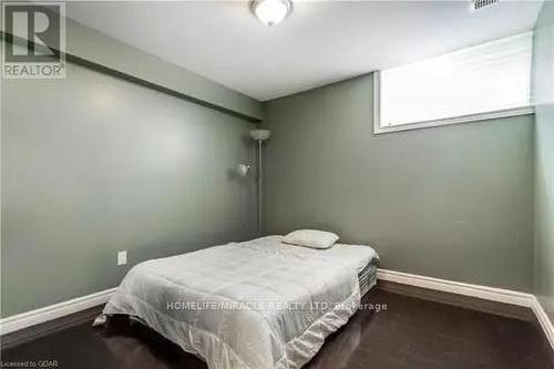 4 Clairfields Drive W, Guelph, ON 