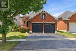 1165 WINDGROVE SQUARE  Pickering, ON L1X 2S6
