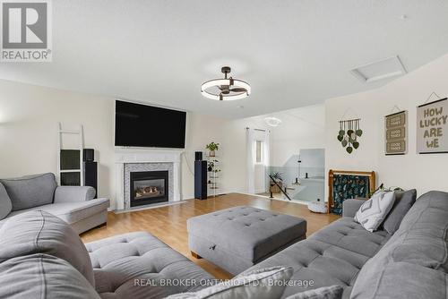 32 Black Willow Drive, Barrie, ON 