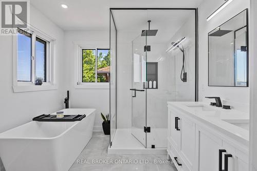 32 Black Willow Drive, Barrie, ON 