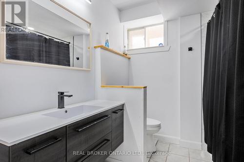 32 Black Willow Drive, Barrie, ON 