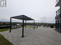 Outdoor Area - 