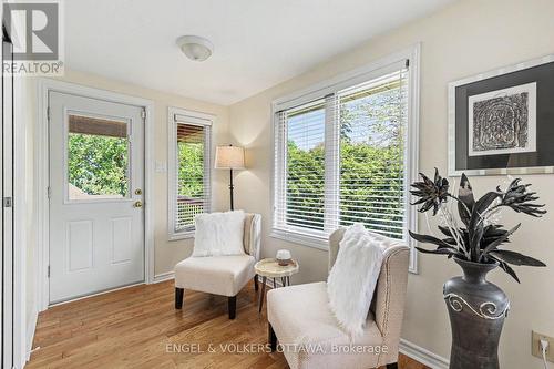 176 Sanford Avenue, Ottawa, ON 
