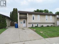 106 Caldwell CRESCENT  Saskatoon, SK S7M 5E2