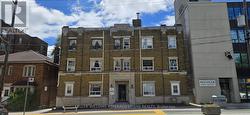 28 - 137 EGLINTON AVENUE W Toronto, ON M4R 1A5