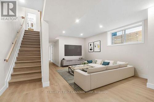 858 William Street, London East (East B), ON 