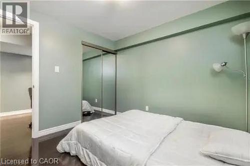 4 Clairfields Drive, Guelph, ON 