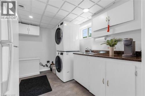 614 Drury Lane, Burlington, ON 