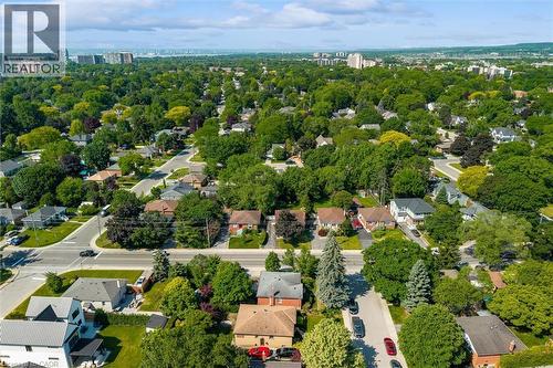 614 Drury Lane, Burlington, ON 