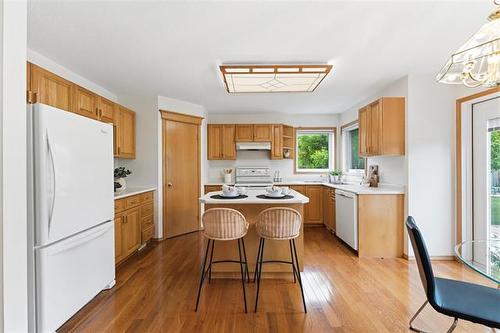 43 Bernfield Bay, Winnipeg, MB 
