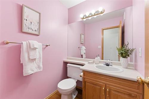 43 Bernfield Bay, Winnipeg, MB 