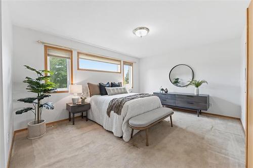 43 Bernfield Bay, Winnipeg, MB 