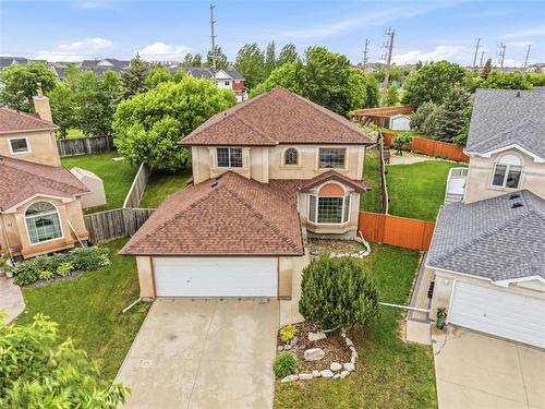 43 Bernfield Bay, Winnipeg, MB 