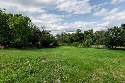 39 St Viateur Ave, Otterburne, MB 