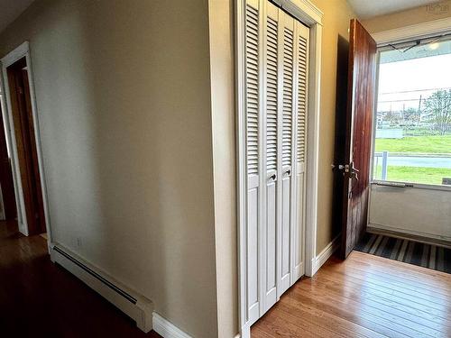 4 Macaulay Avenue, Glace Bay, NS 
