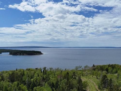 7.3 Acre Highway 4, Red Islands, NS 