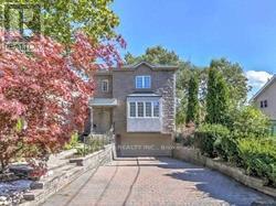 401 LONGMORE STREET Toronto, ON M2N 5C2