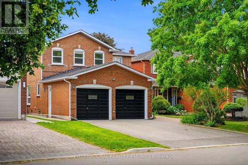 39 COUPERTHWAITE CRESCENT  Markham, ON L3R 6N4