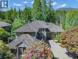 4941 WATER LANE  West Vancouver, BC V7W 1K4