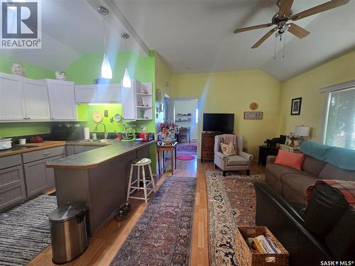200 Railway Avenue, Forget, SK 