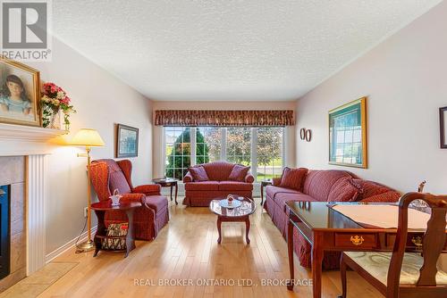 508 Jo Anne Crescent, Cornwall, ON - Indoor Photo Showing Living Room