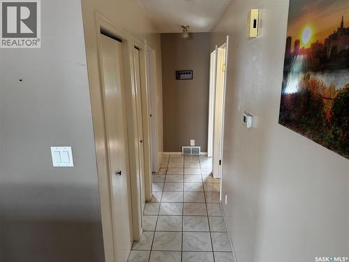 233 Lochrie Crescent, Saskatoon, SK 
