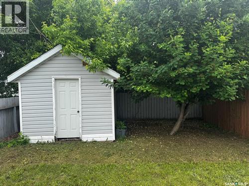233 Lochrie Crescent, Saskatoon, SK 