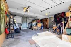 Garage - 