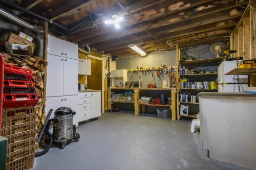 Atelier - 2650 Ch. St-Pierre, Sainte-Thècle, QC - Indoor